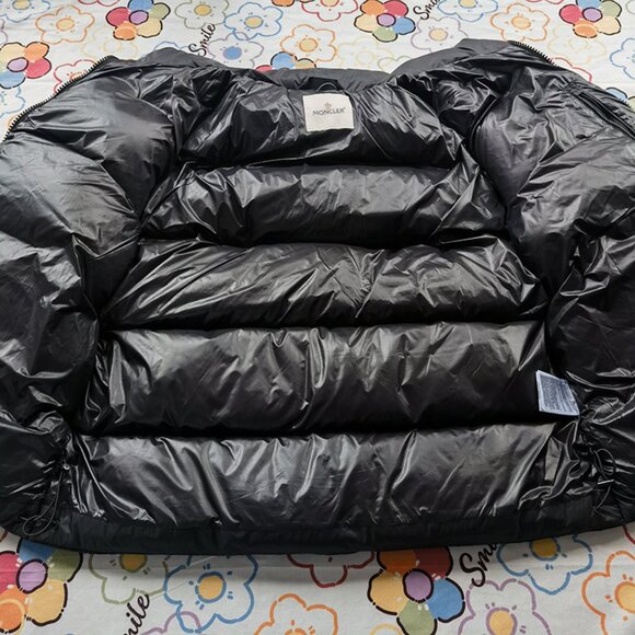 Moncler Short Down Jacket In Black - Picture 3 of 10
